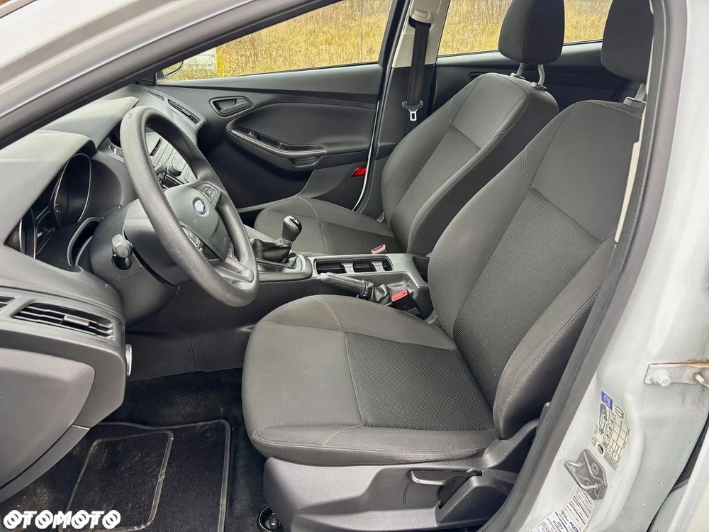 Ford Focus 1.0 EcoBoost Edition - 19