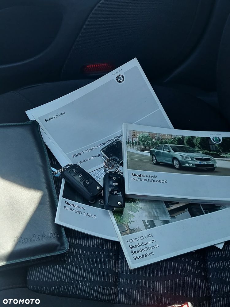 Skoda Octavia 1.6 Elegance - 20