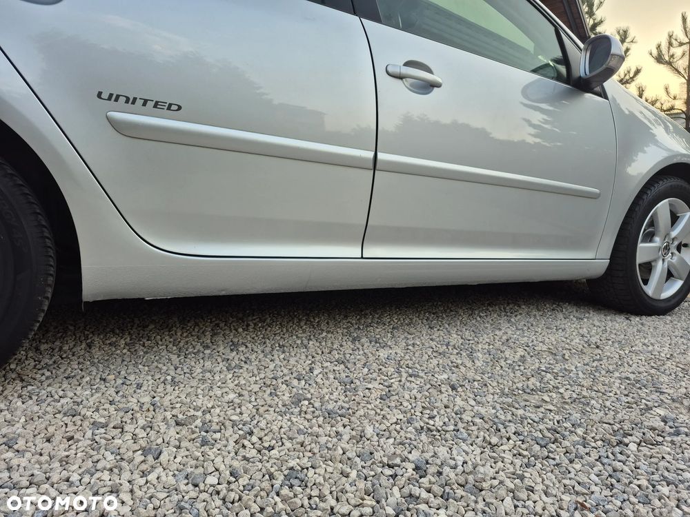 Volkswagen Golf 1.6 United - 15