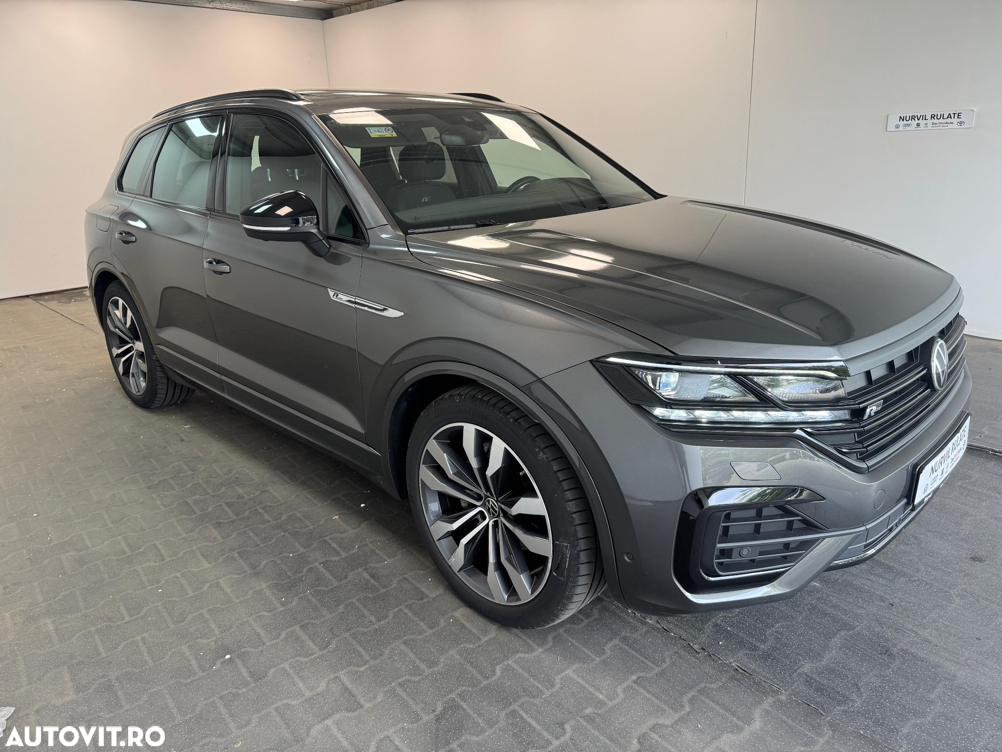 Volkswagen Touareg 3.0 V6 TDI 4Motion DPF Automatik R-Line - 20
