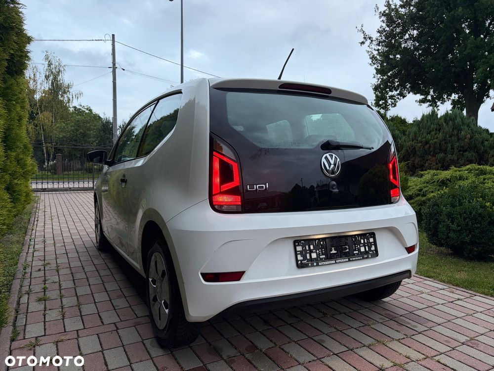 Volkswagen up! - 13