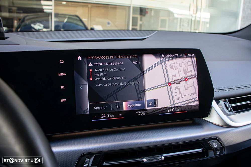 BMW 230xe Active Tourer Pack M - 26