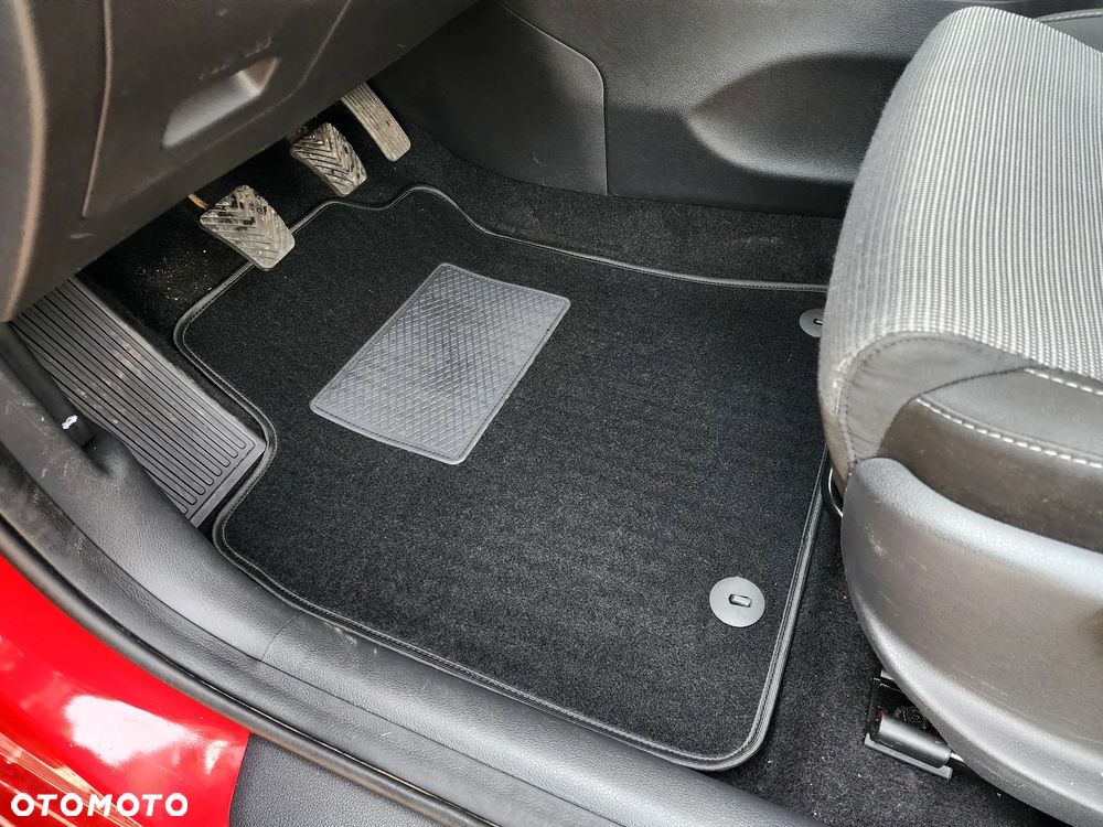 Hyundai i30 1.4 Trend - 32