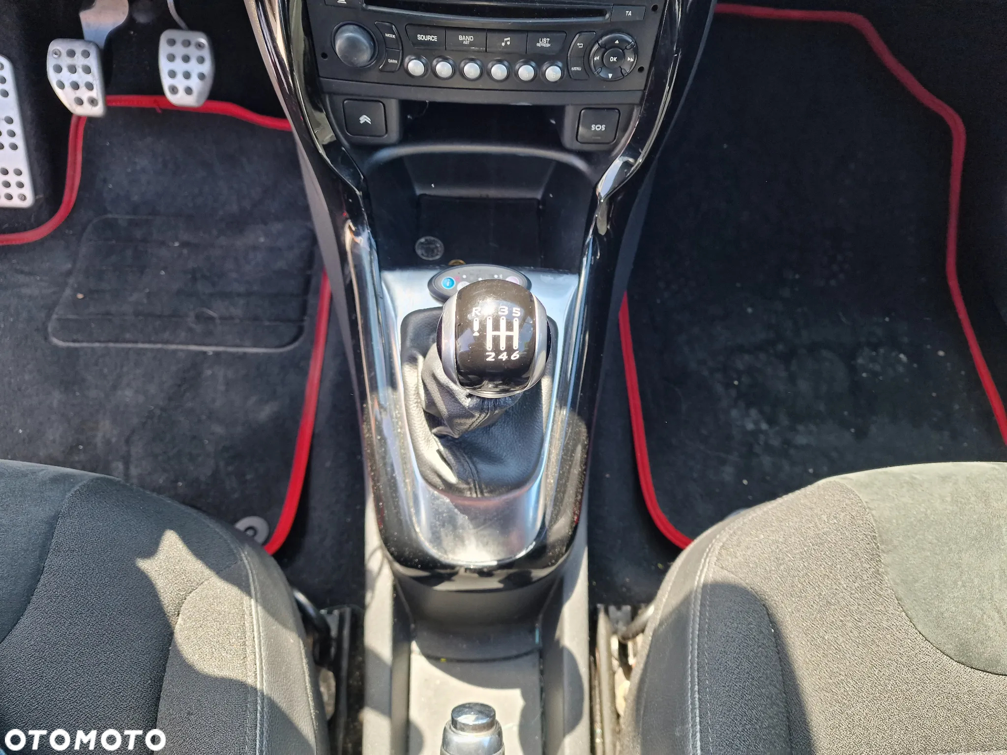 Citroën DS3 1.6 THP SportChic - 19