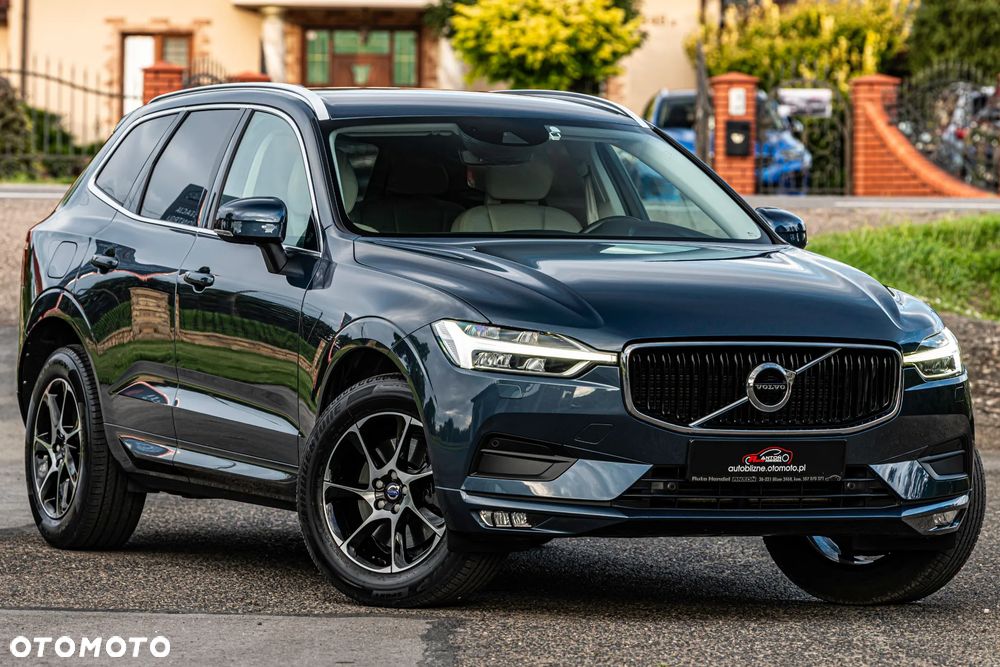 Volvo XC 60 D4 AWD Geartronic Momentum - 8