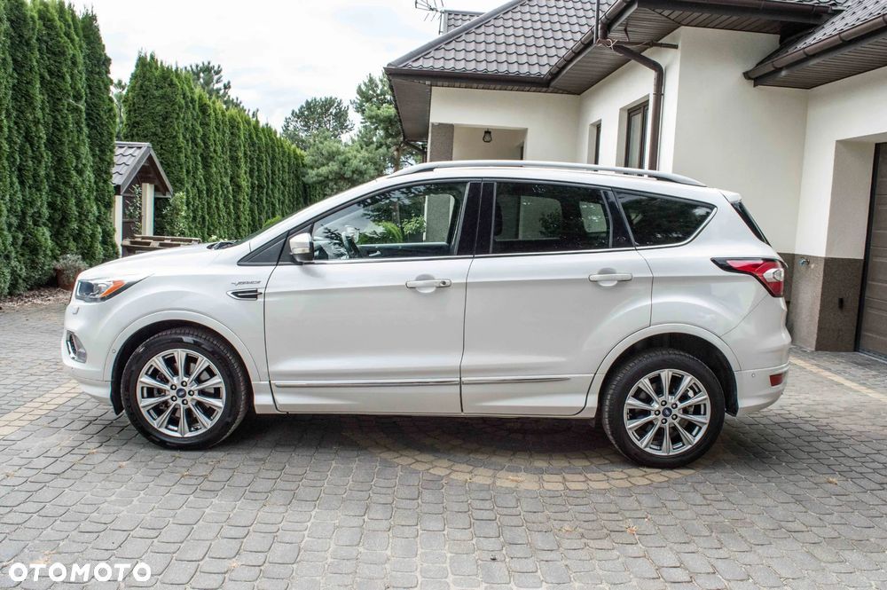 Ford Kuga 2.0 TDCi 2x4 Vignale - 4
