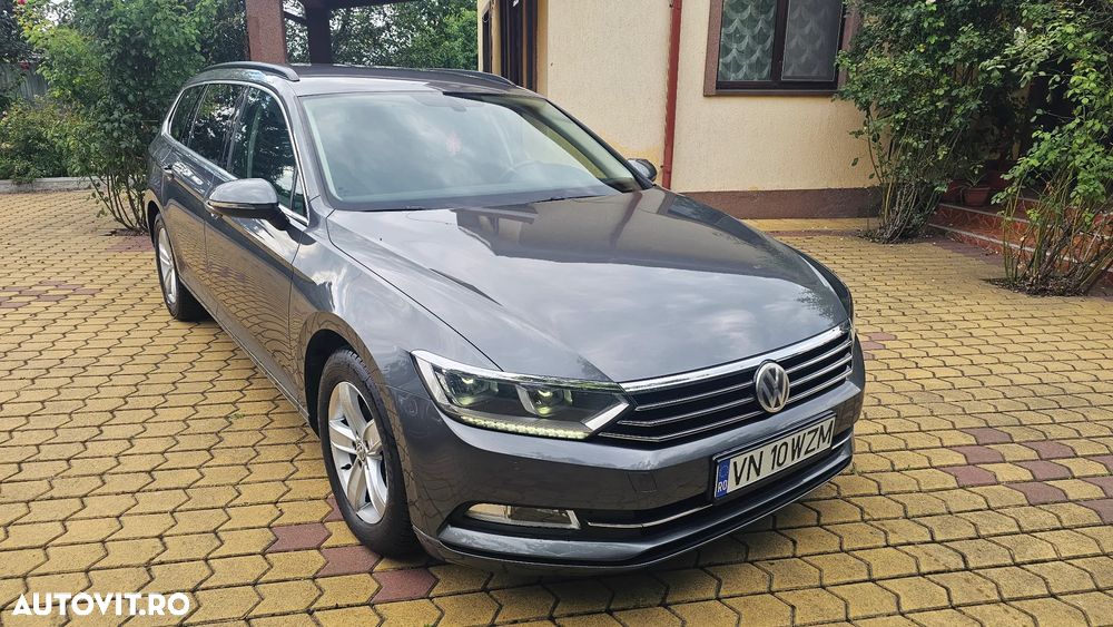 Volkswagen Passat 1.6 TDI (BlueMotion Technology) DSG Comfortline - 1