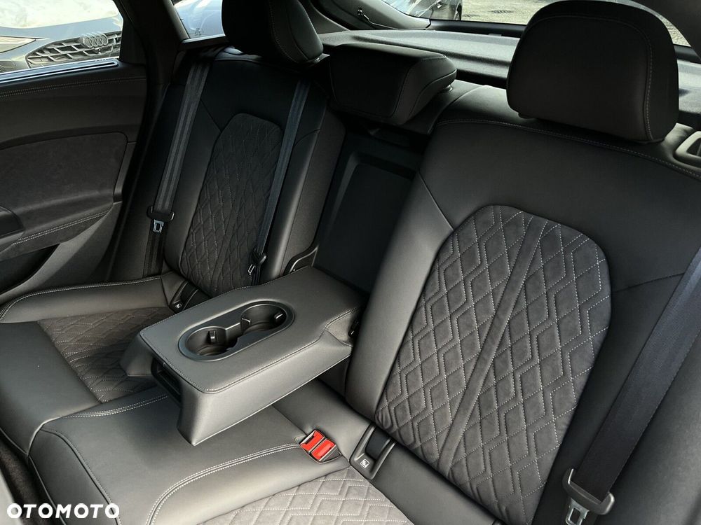 Audi A5 Limousine - 19