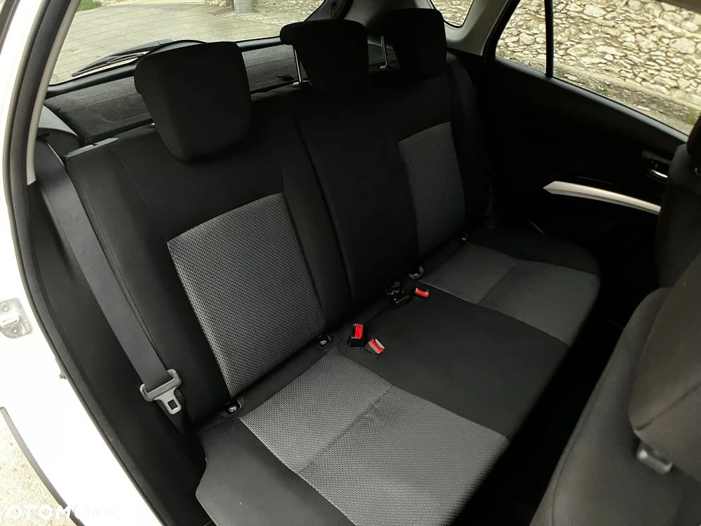 Suzuki SX4 S-Cross 1.6 Comfort - 26