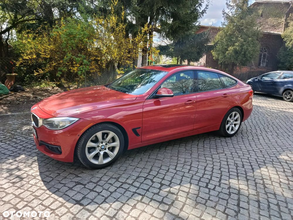 BMW 3GT 335i Sport Line - 4