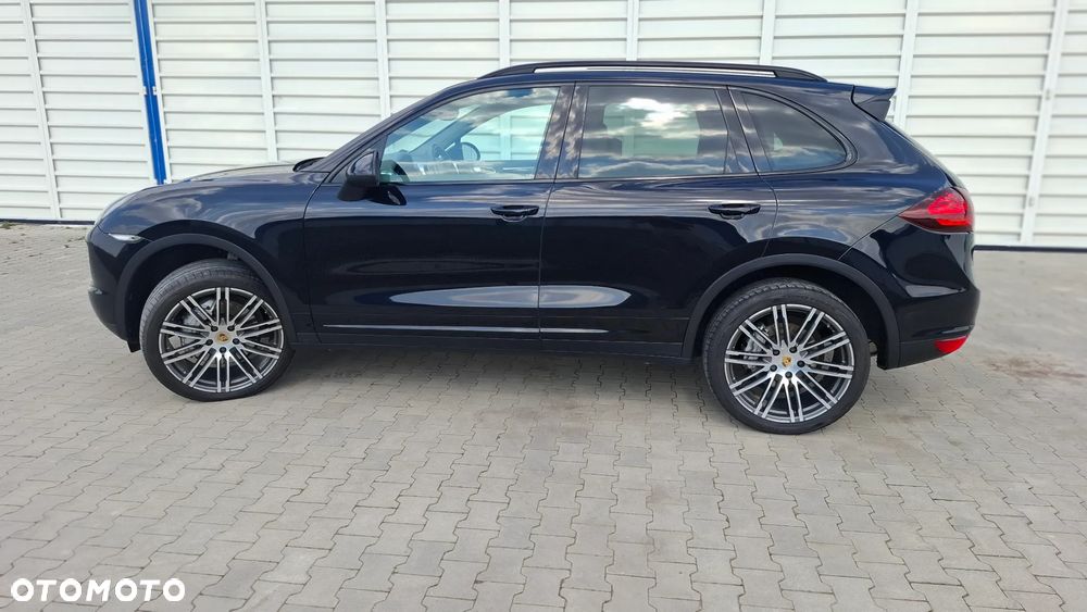 Porsche Cayenne - 24