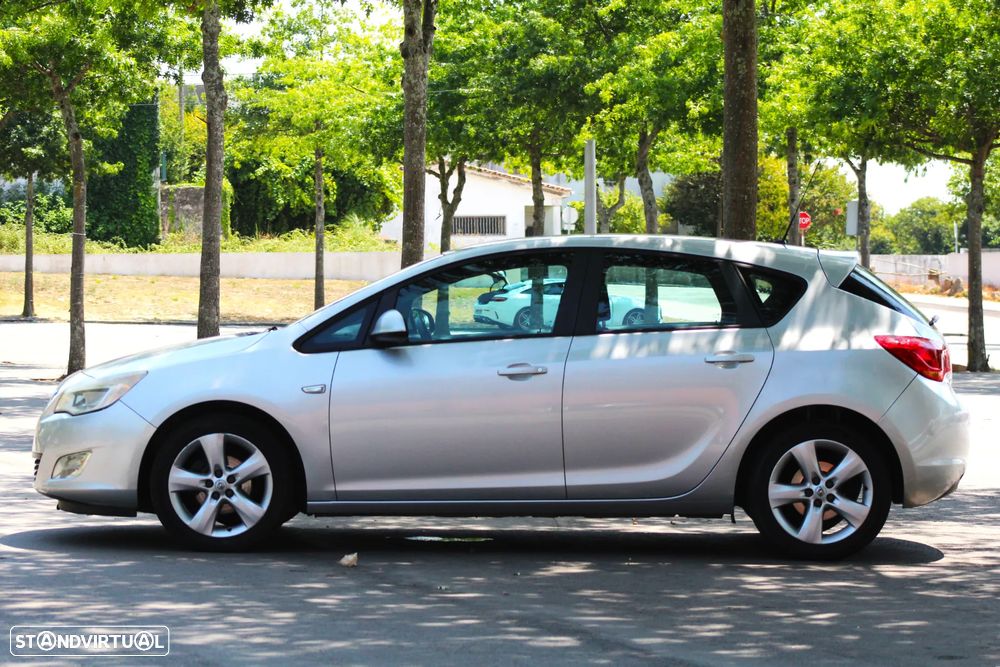 Opel Astra 1.3 CDTI Enjoy Start/Stop - 11