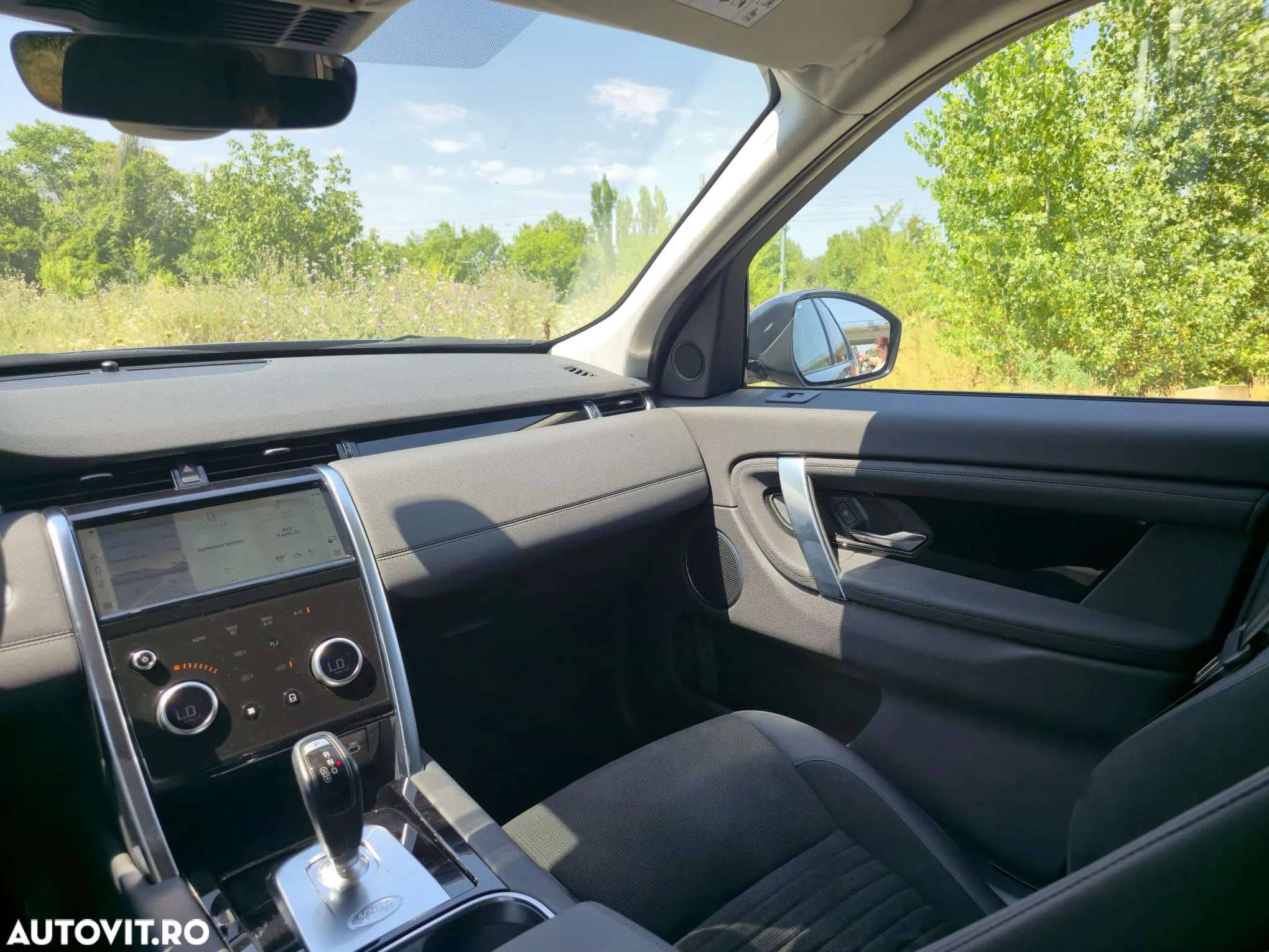 Land Rover Discovery Sport 2.0 D165 MHEV SE - 15