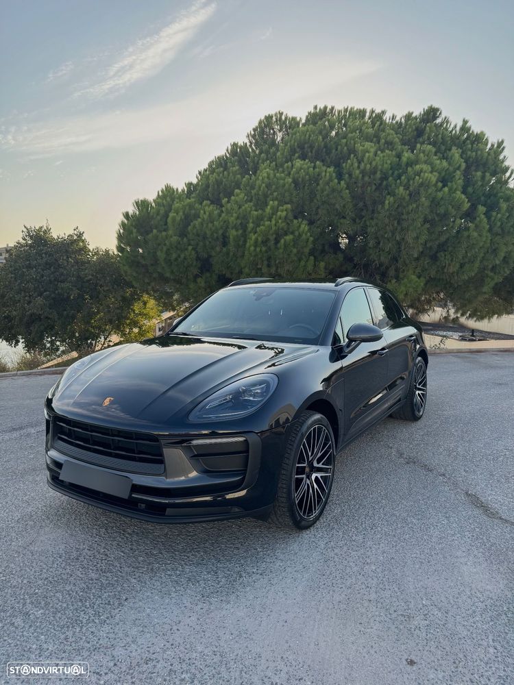 Porsche Macan T - 2