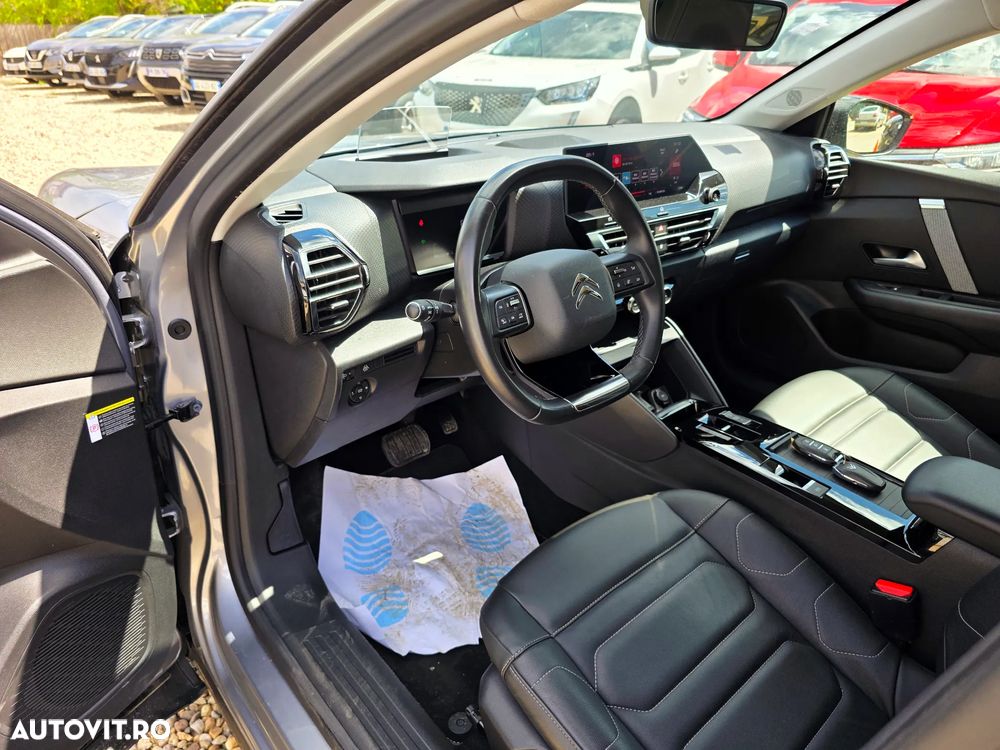 Citroën C4 PureTech 155 Stop&Start EAT8 SHINE - 22