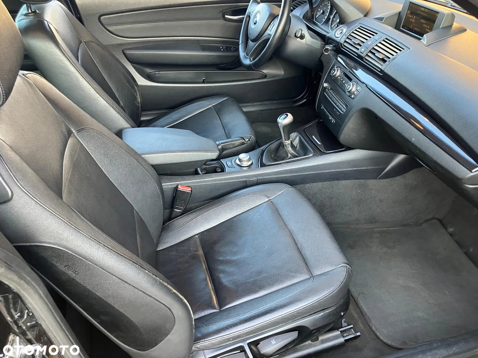 BMW Seria 1 116i - 16