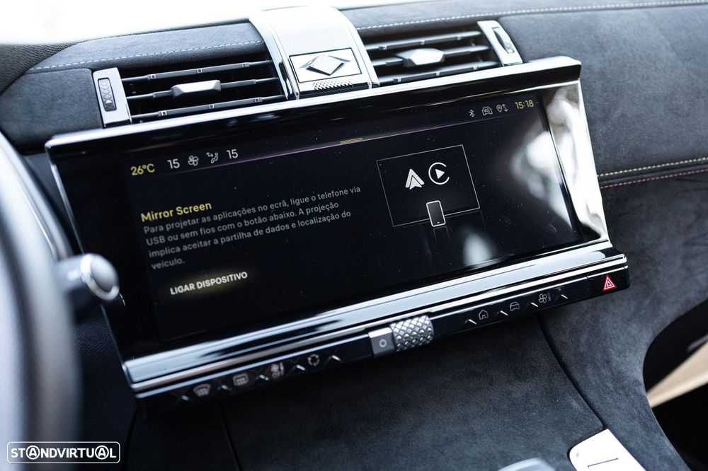 DS DS7 Crossback E-Tense Performance Line EAT8 - 26