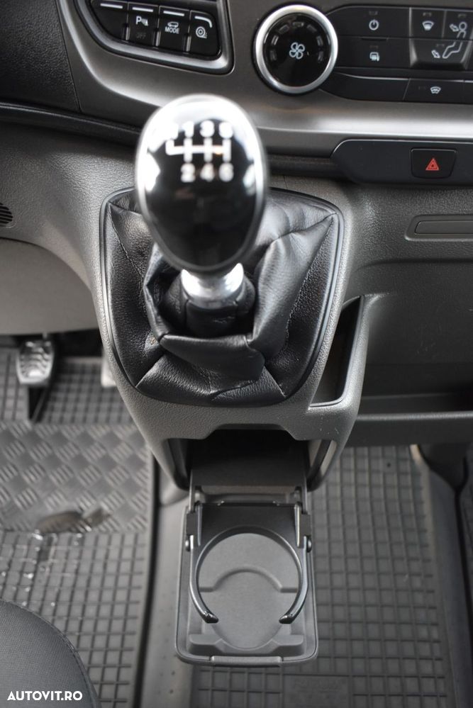 Ford Transit - 21