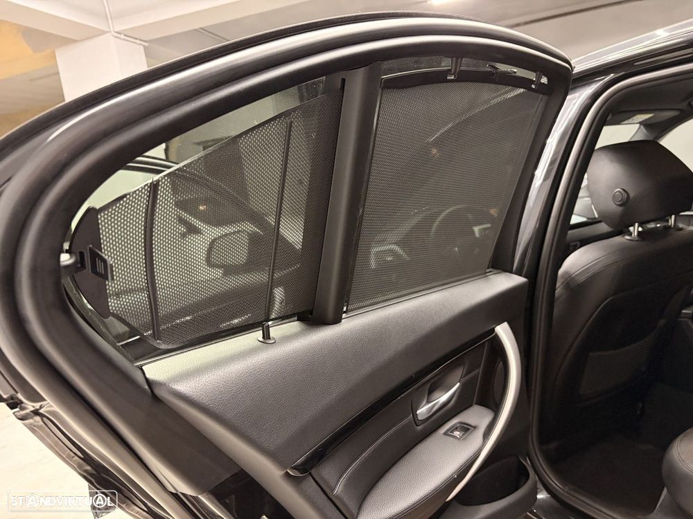 BMW 330 e iPerformance Pack M Shadow - 7