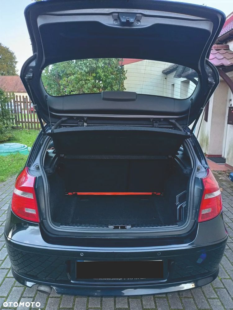 BMW Seria 1 116d - 5