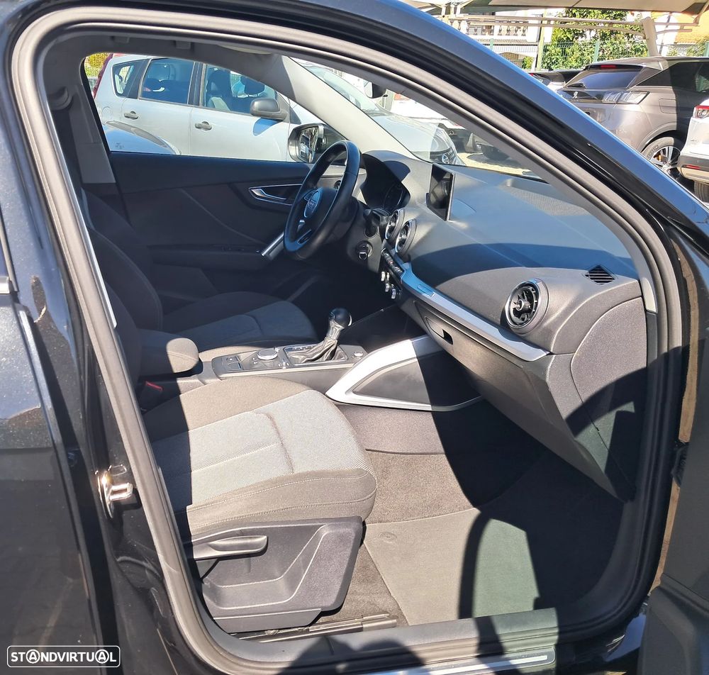 Audi Q2 1.0 TFSI Sport S tronic - 13