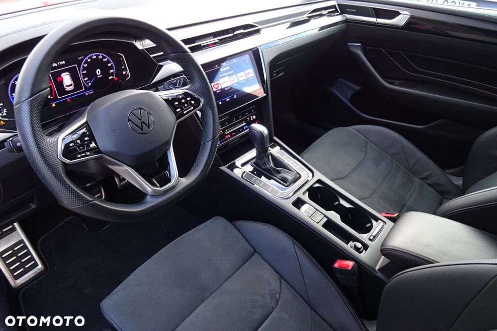 Volkswagen Arteon 2.0 TDI R-Line DSG - 12
