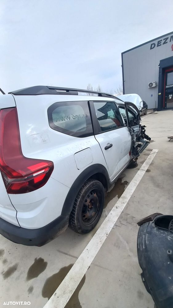 Dezmembram Dacia Jogger 1.0 TCe ECO-G H4D 480 - 4