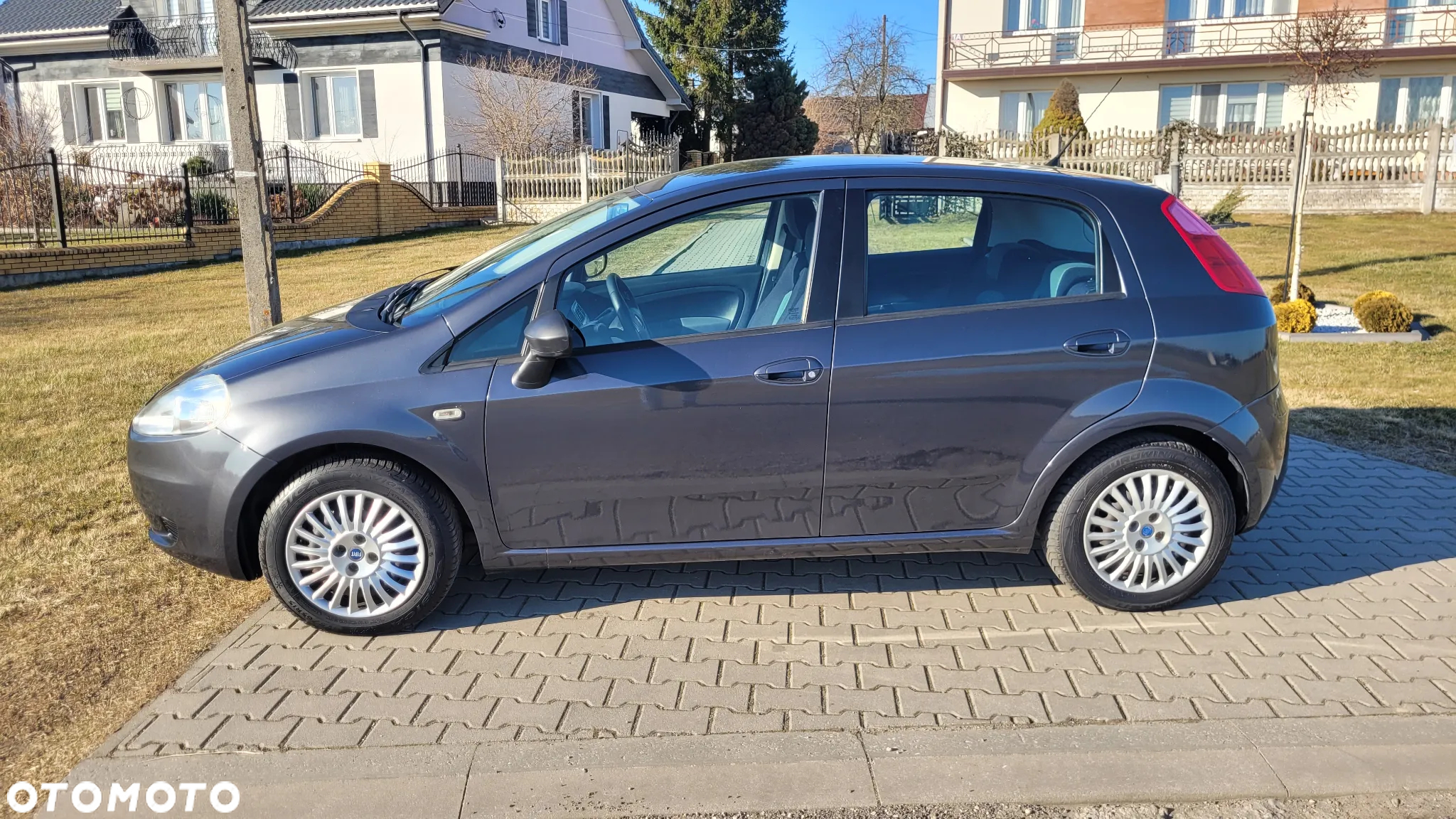 Fiat Grande Punto - 7