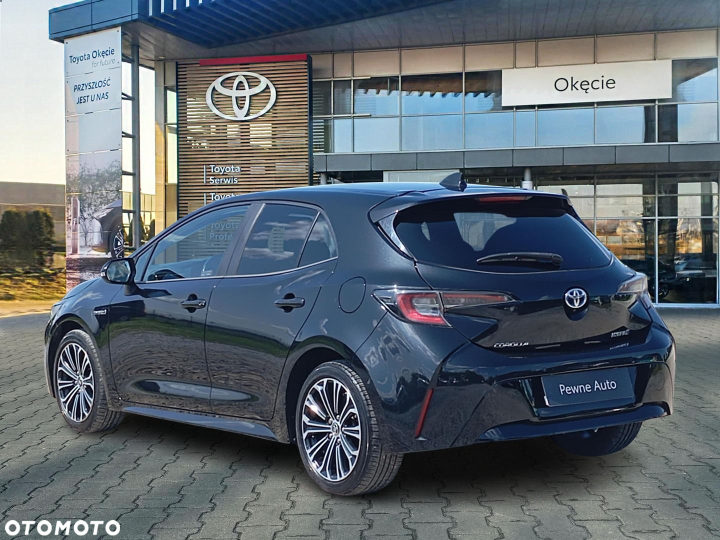 Toyota Corolla 1.8 Hybrid Comfort - 4