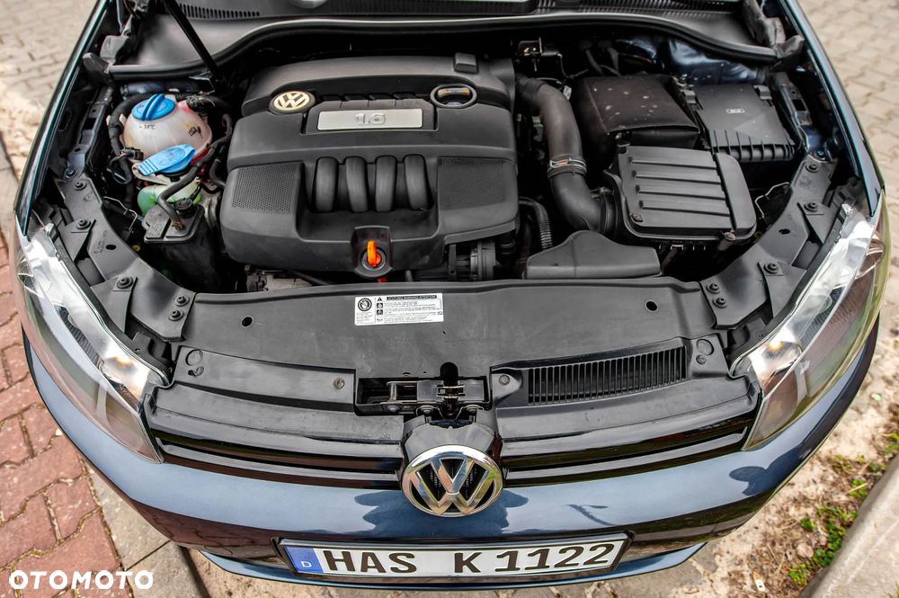 Volkswagen Golf 1.6 Highline - 19