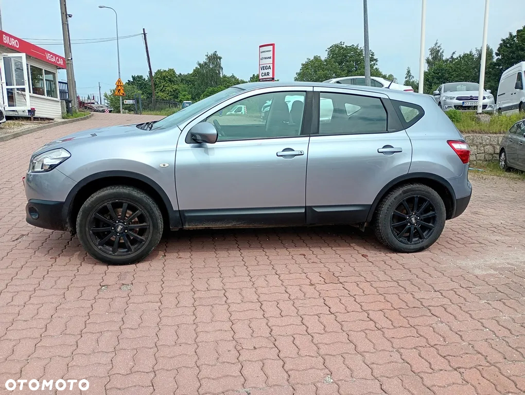 Nissan Qashqai - 4