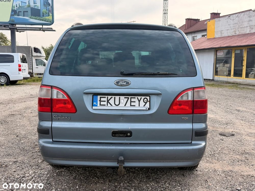 Ford Galaxy 1.9 TDI Trend - 4