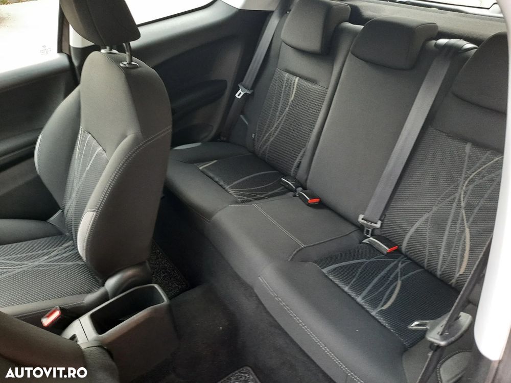 Peugeot 208 PureTech 82 Start & Stop Tech Edition - 7