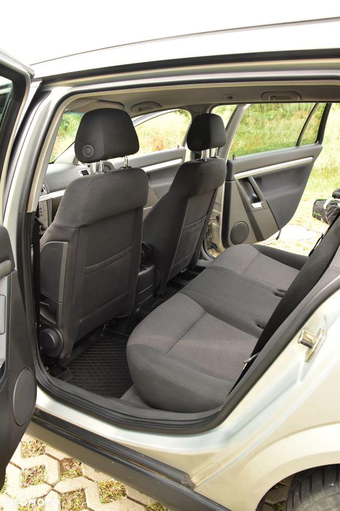 Opel Vectra 1.9 CDTI Cosmo - 11