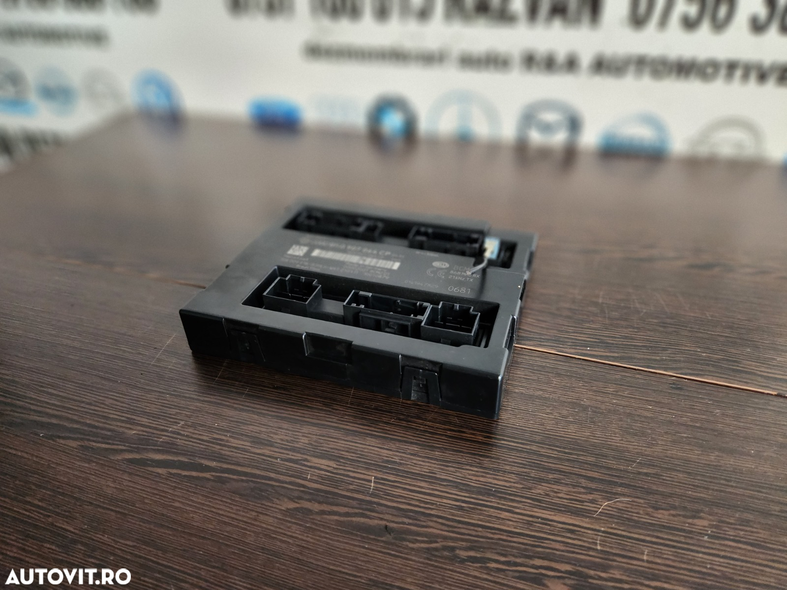 Calculator Modul Confort BCM Audi A5 Cod 8K0907064CP Dezmembrez Audi A5 8T 2.7 Tdi Euro 5 Motor CGKA Cutie Automata MMW Bixenon Volan Stanga - Dezmembrari Arad - 2