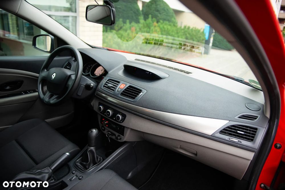 Renault Megane 1.6 16V 110 Dynamique - 25