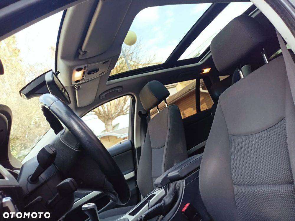 BMW Seria 3 320i Edition Exclusive - 14