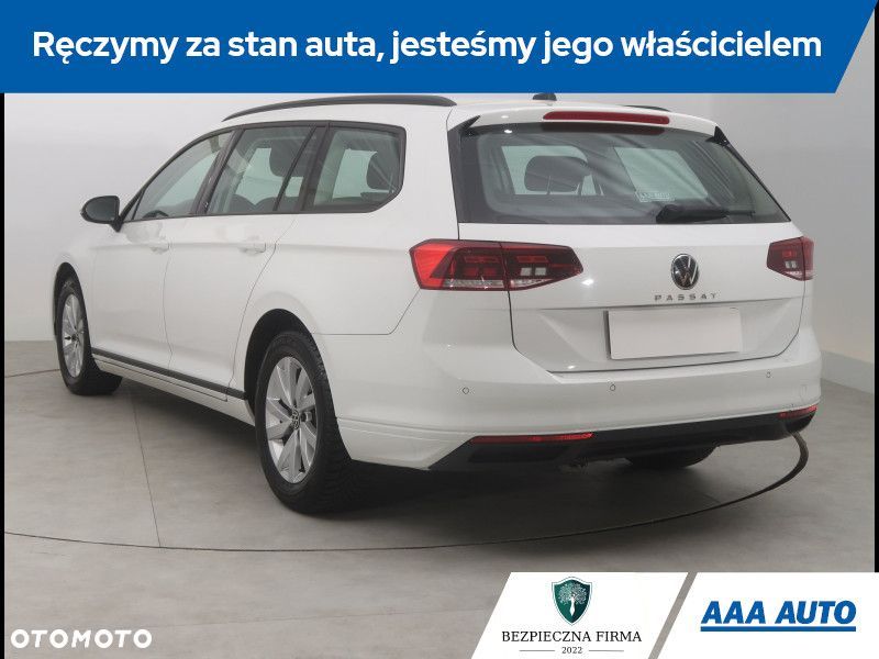 Volkswagen Passat - 5