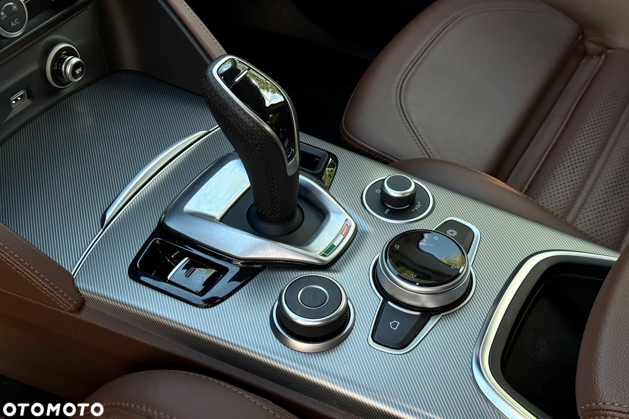 Alfa Romeo Stelvio 2.0 Turbo Veloce Q4 - 21
