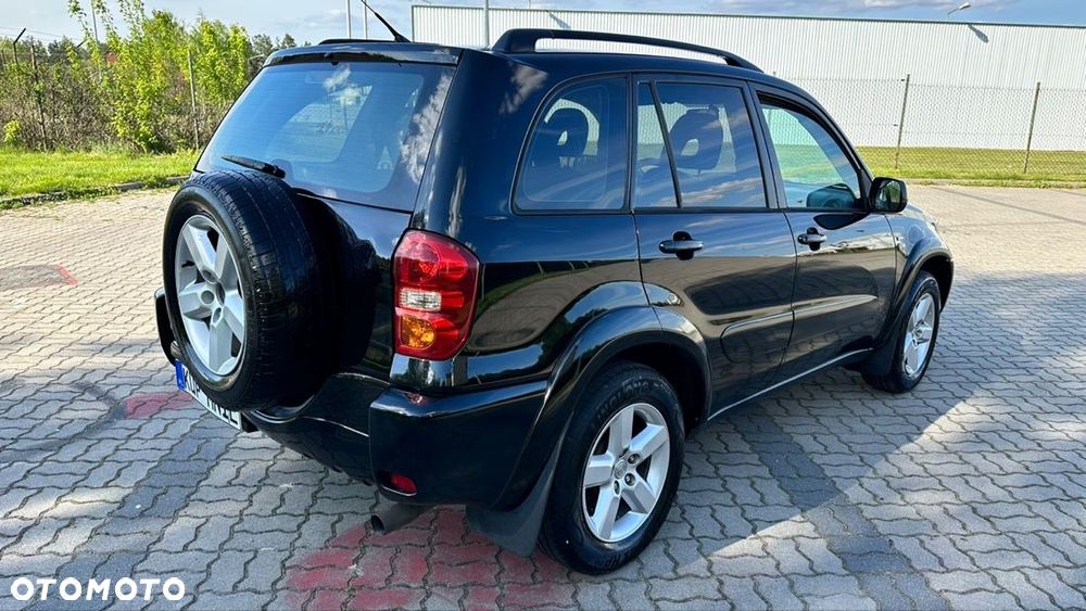 Toyota RAV4 2.0 VVT-i 4x4 - 5
