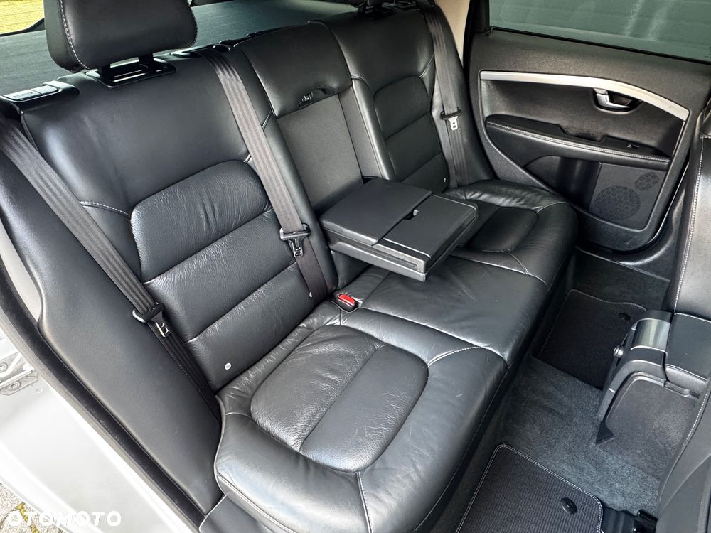 Volvo V70 D4 Summum - 19