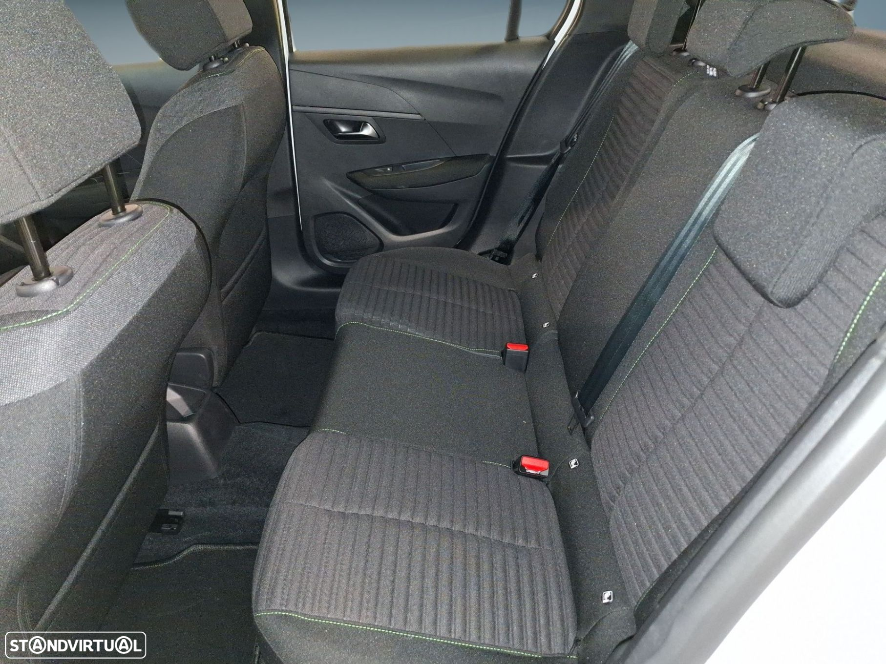 Peugeot 208 1.2 Hybrid Active e-DCS6 - 14