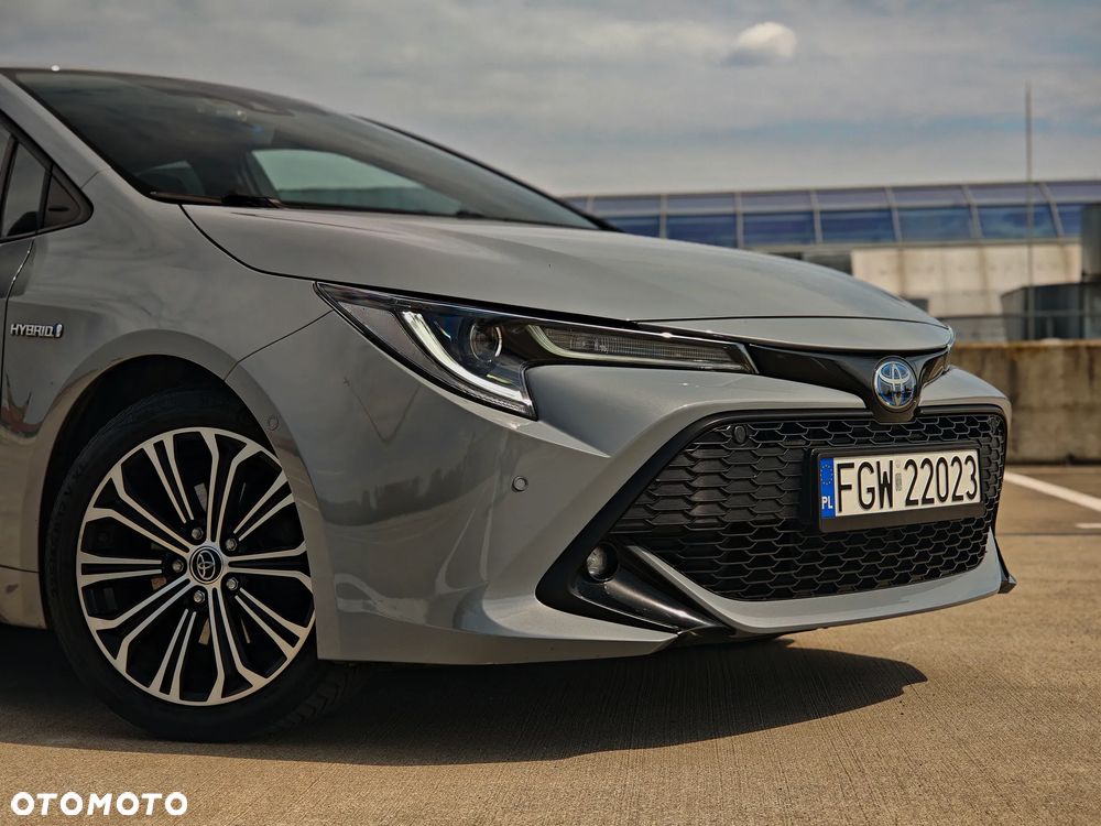 Toyota Corolla 2.0 Hybrid Comfort - 11
