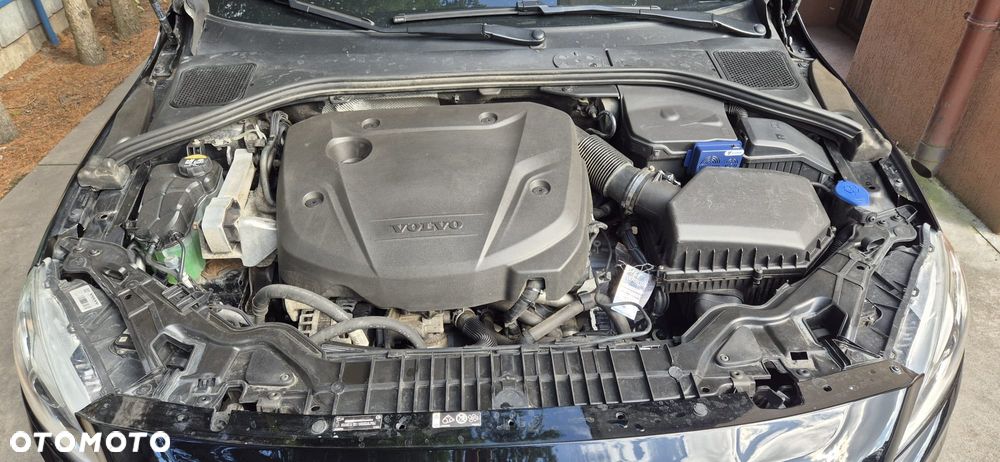 Volvo V60 D4 Drive-E Dynamic Edition (Momentum) - 24