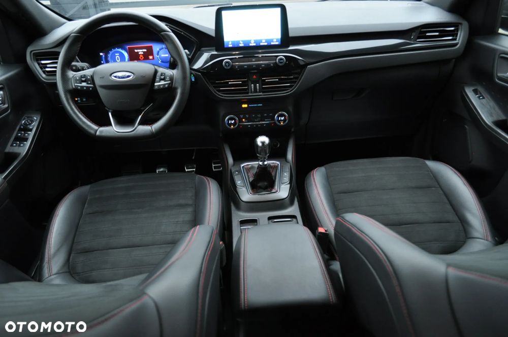 Ford Kuga 2.0 EcoBlue Hybrid TITANIUM - 27