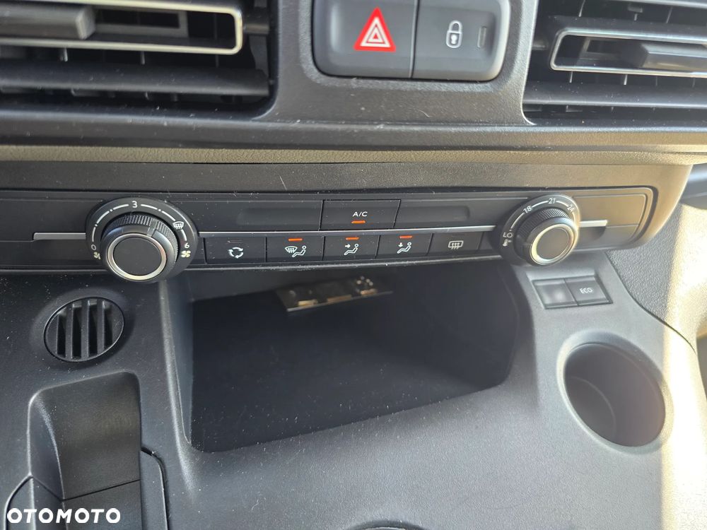 Peugeot Rifter - 29