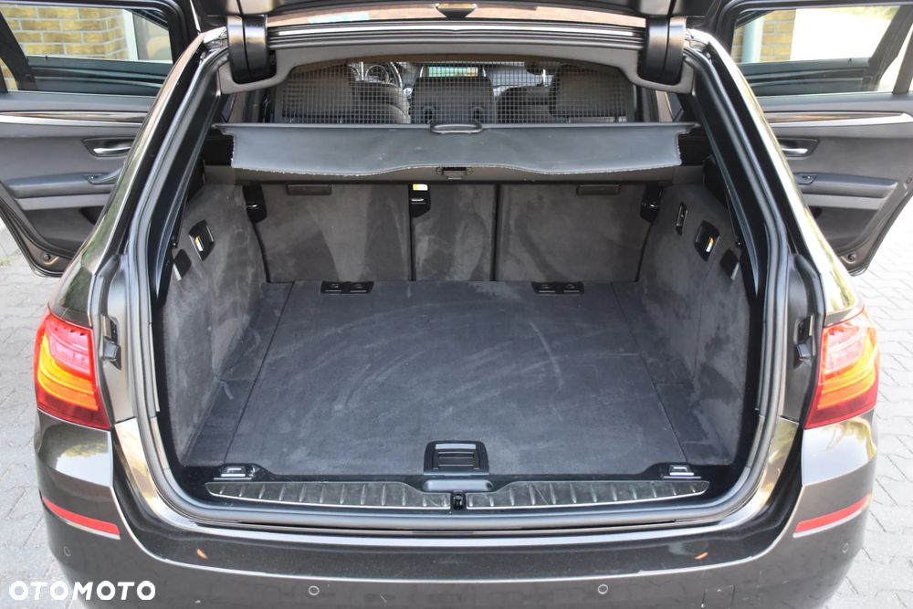 BMW Seria 5 518d Luxury Line - 17