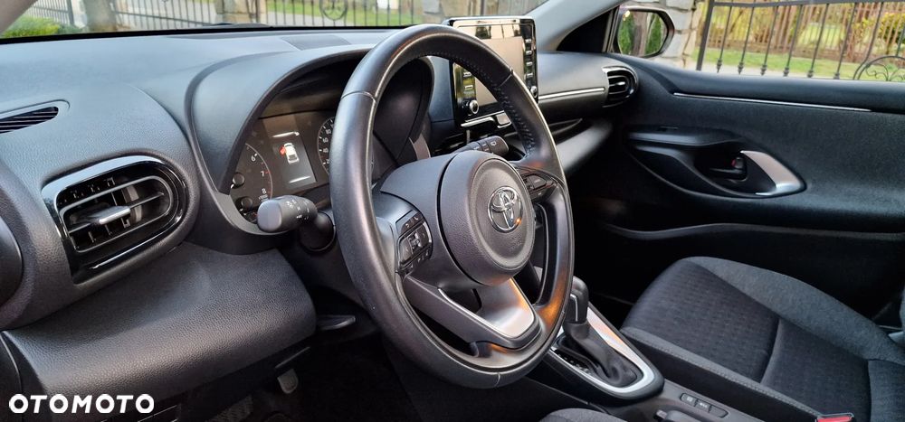 Toyota Yaris 1.5 Comfort CVT - 11