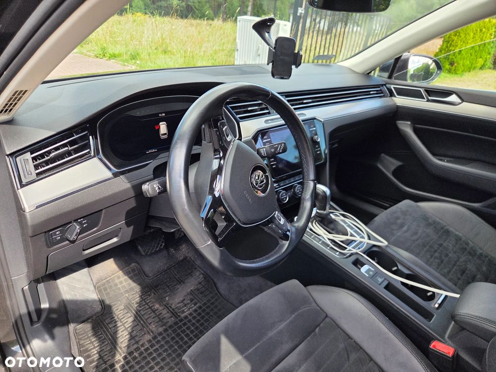 Volkswagen Passat 2.0 TDI BMT Highline DSG7 - 13