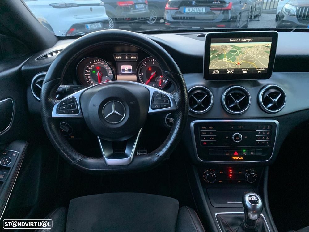 Mercedes-Benz CLA 180 - 17